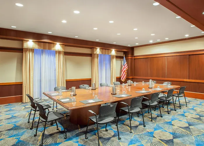 Hotel Crowne Plaza Convention Center By Ihg Springfield
