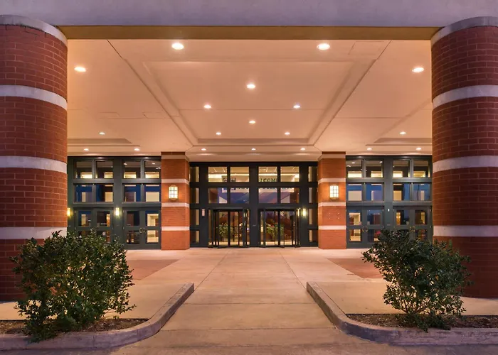 Crowne Plaza Convention Center By Ihg 4* Springfield