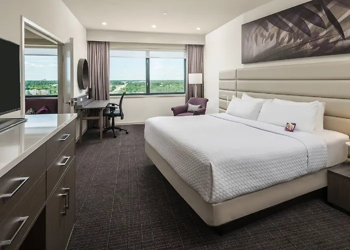Crowne Plaza Convention Center By Ihg Springfield