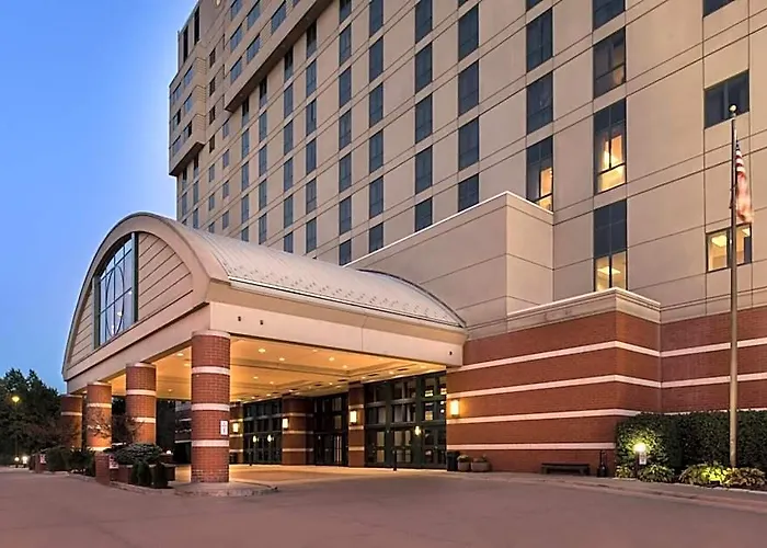 Crowne Plaza Convention Center By Ihg 4* Springfield