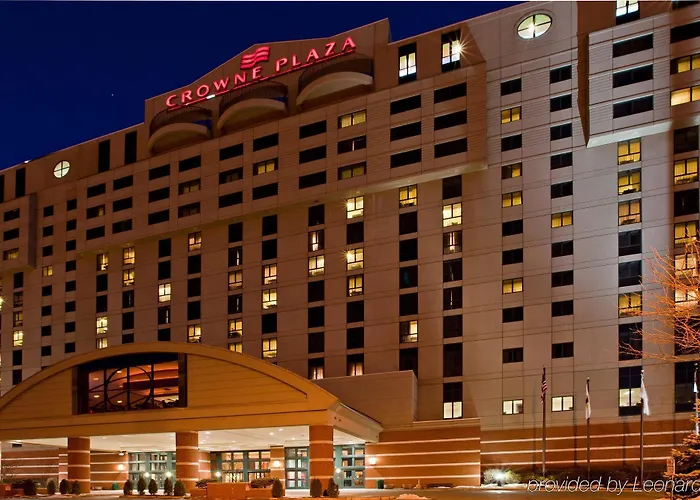 Crowne Plaza Convention Center By Ihg Спрингфилд